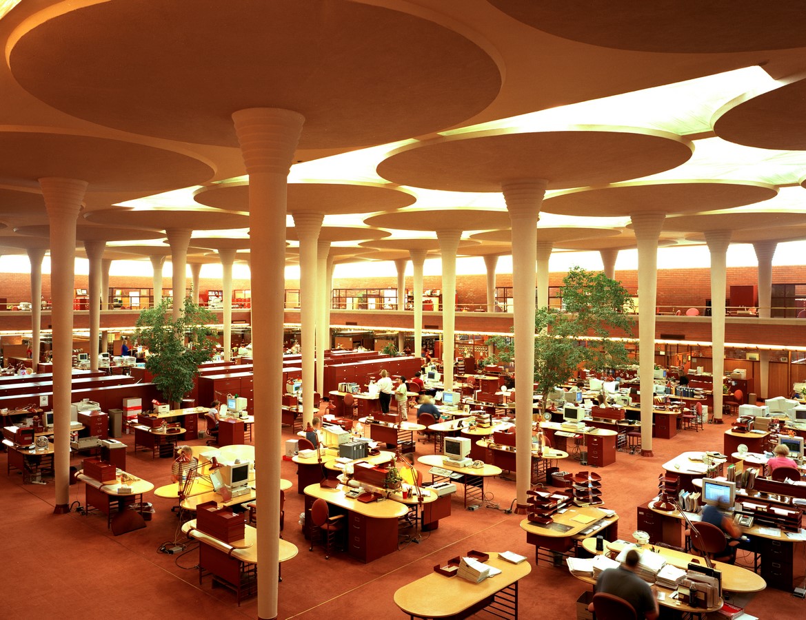 弗兰克·劳埃德·赖特设计的S.C.约翰逊行政大楼:一个影响空间- Sheet3