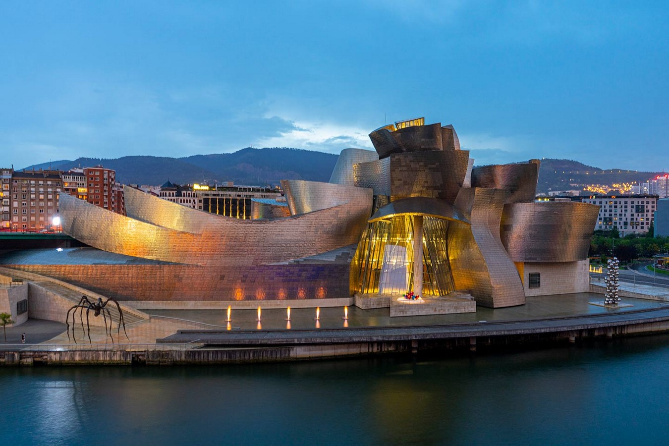 西班牙的建筑:你应该参观的20座伟大的建筑- Sheet3